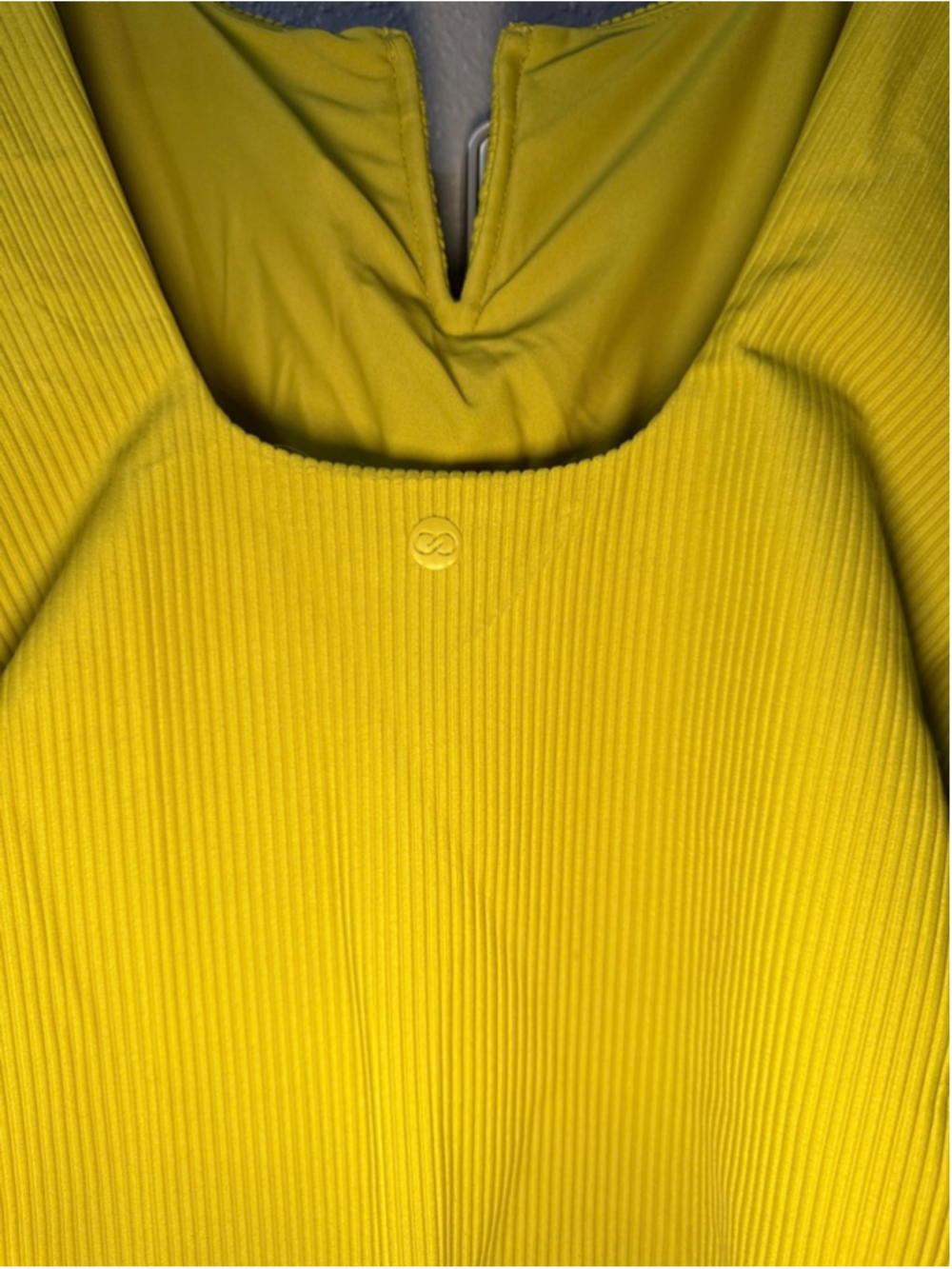 Women's CALLA dark mustard Yellow Ribbed One Piece Swimsuit Size 8 - Picture 2 of 6